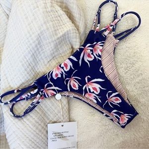 BNWT Acacia Blue Island Orchid Maui Bottoms